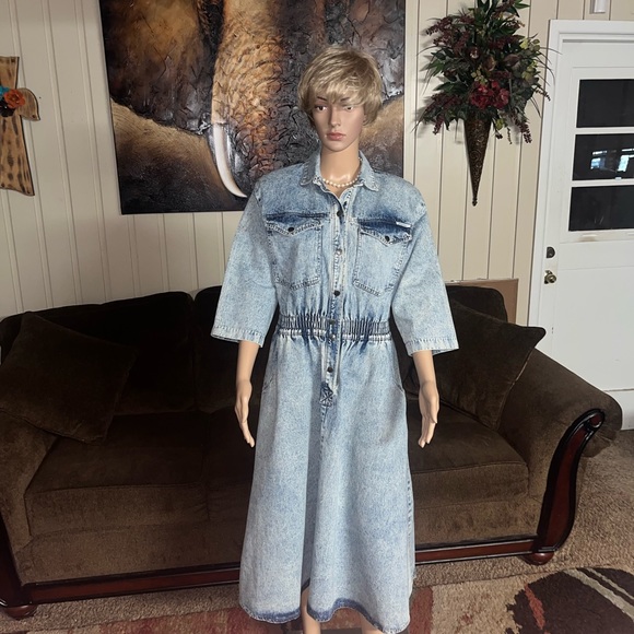 Dreams • Vintage • 1990’s • Denim • Size Medium • Dress - Picture 3 of 15